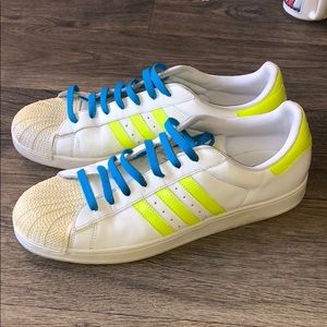 Adidas Sneakers Neon
